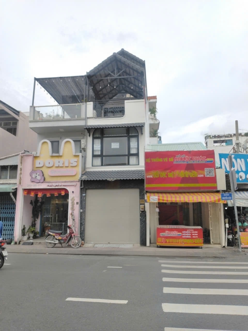Hạ giá sâu, bán gấp nhà mặt tiền Nguyễn Kiệm, P4, Phú Nhuận