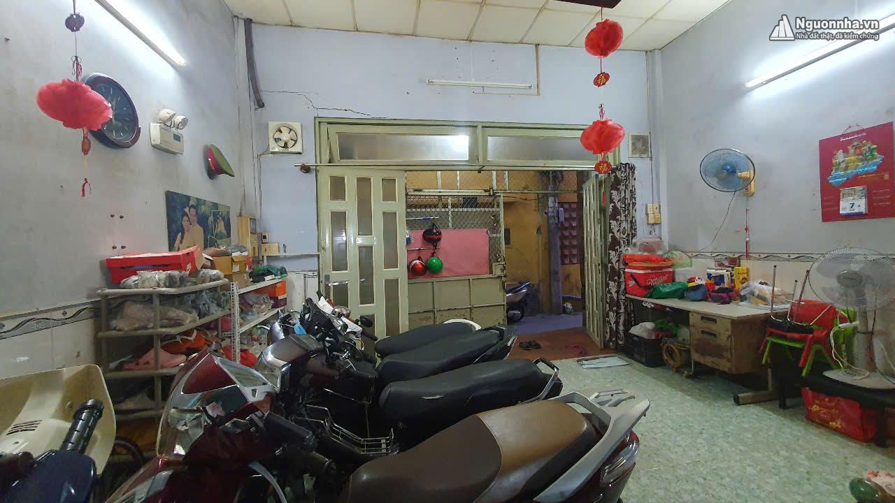 z6384087596932_62c68b7eca5188910d7bc857b37dcd82