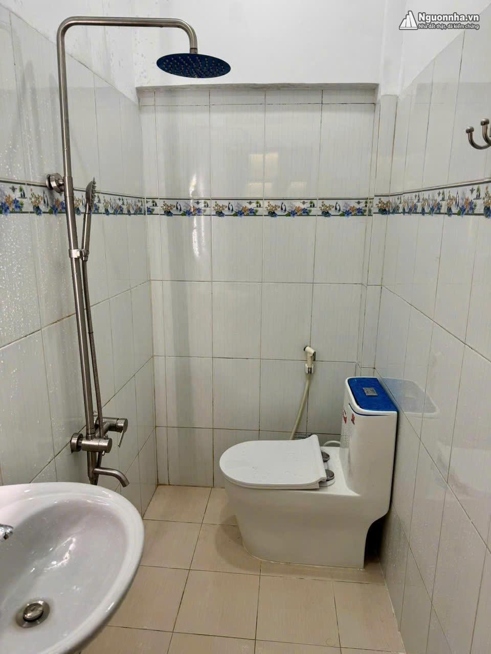 z6739646159178_ec459717eeb8d384fb16908d7f1592aa