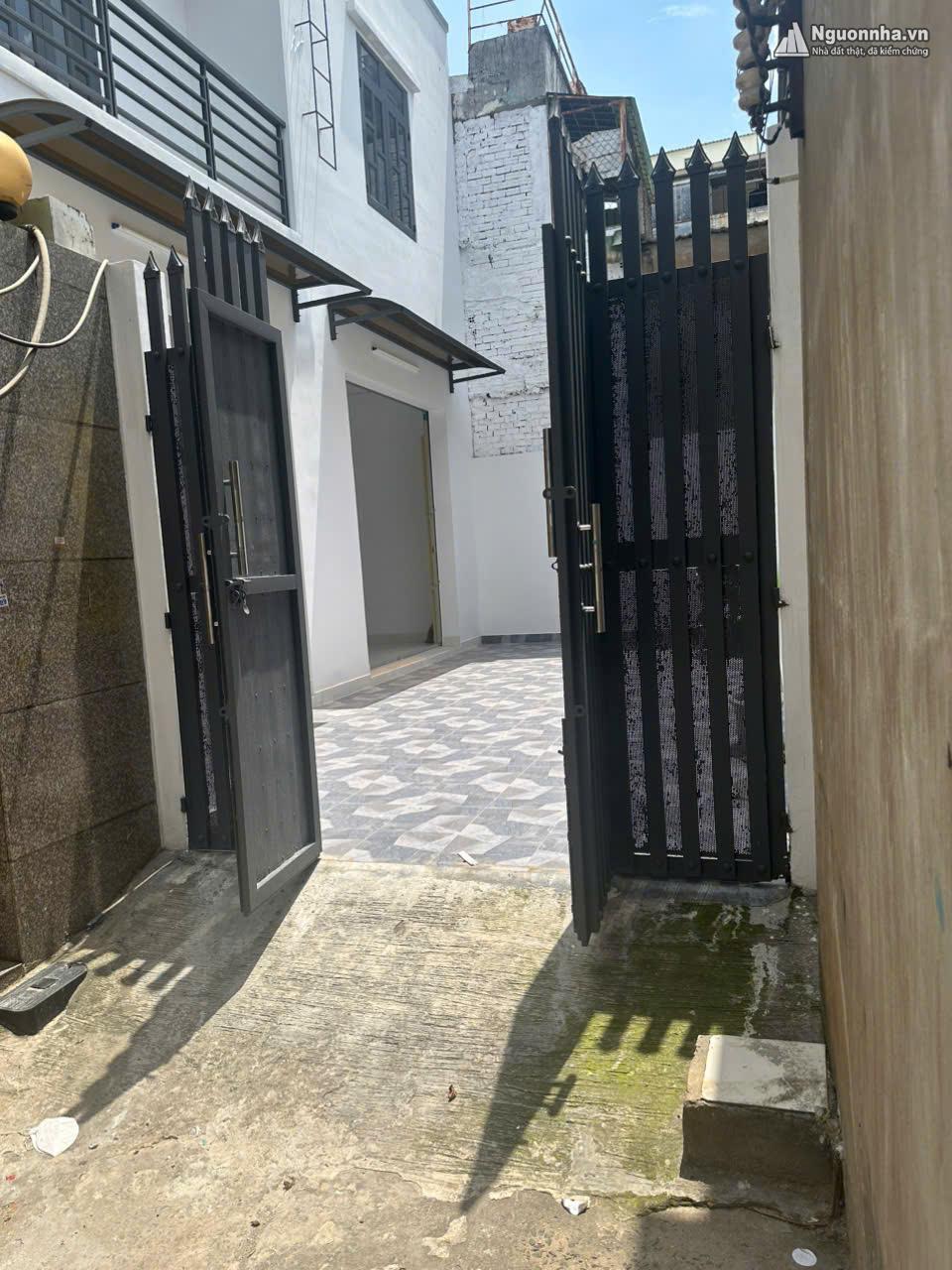 z6972619931121_68112f591867c71ff4c7d13e5ed02b36
