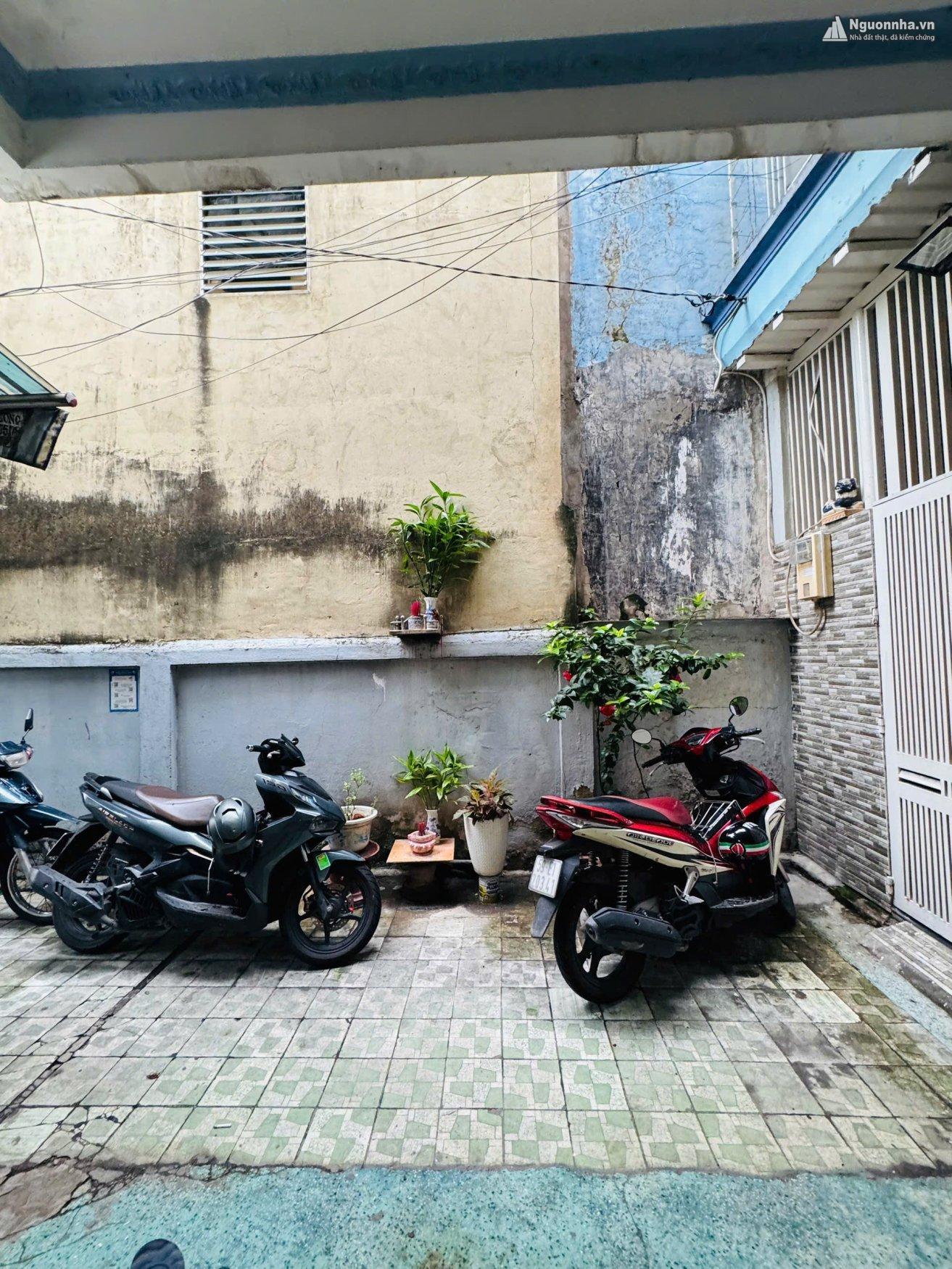 z7008354524203_55a5a19954f15ed792565b2eb52d3f1e