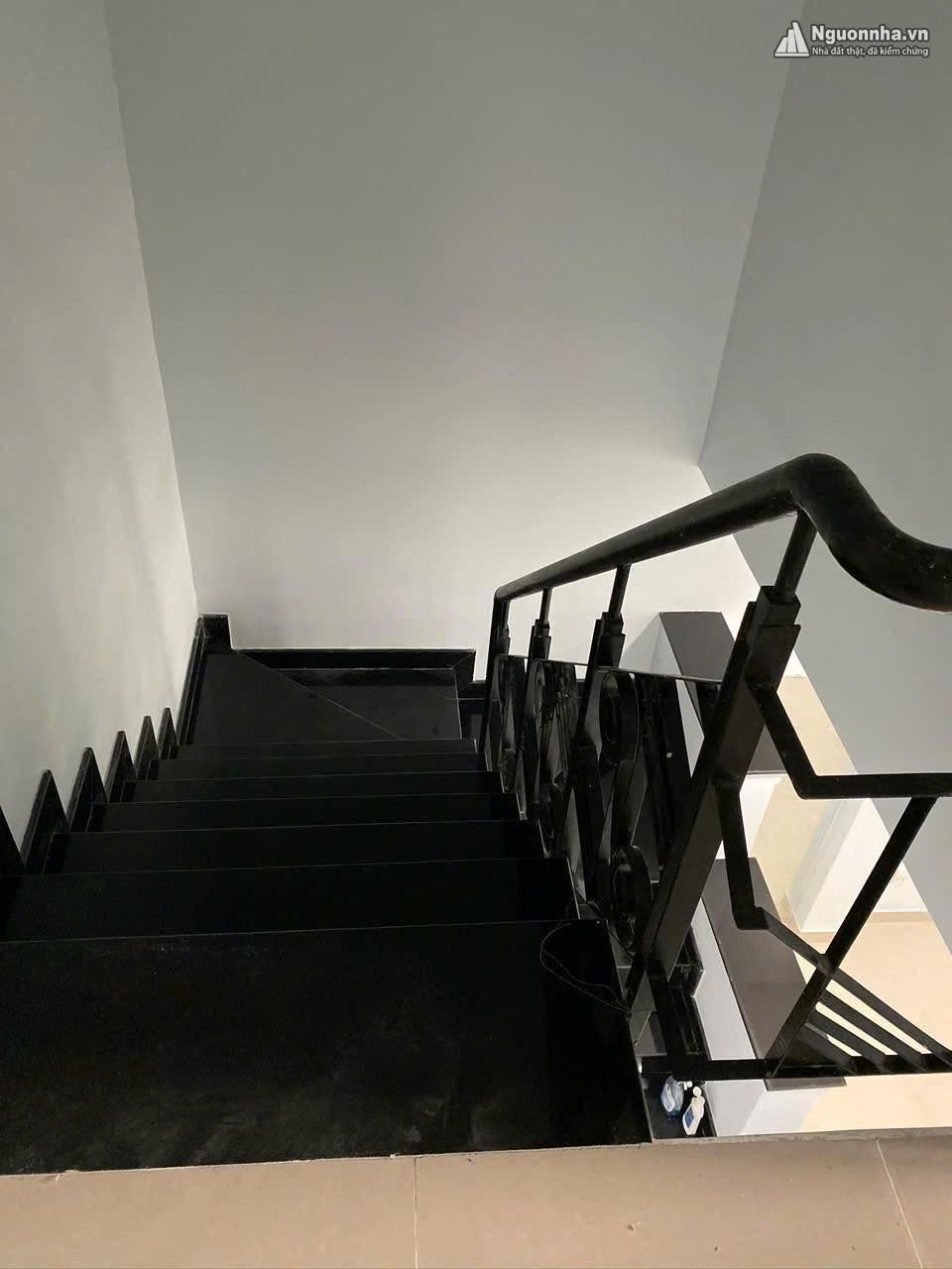 z7652116675560_714a63bb2833a8860d4916c4c2579ef2