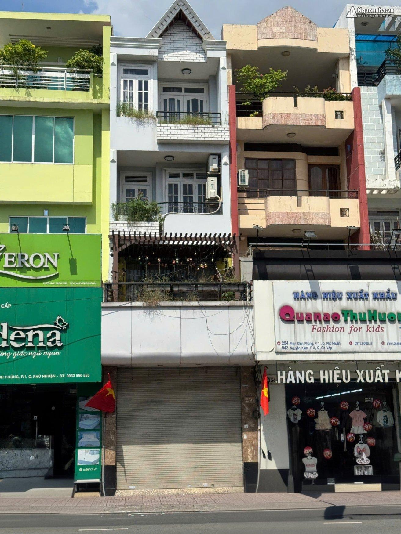 Duy nhất 1 căn! Bán nhà mặt tiền đường Phan Đình Phùng, P01, Phú Nhuận