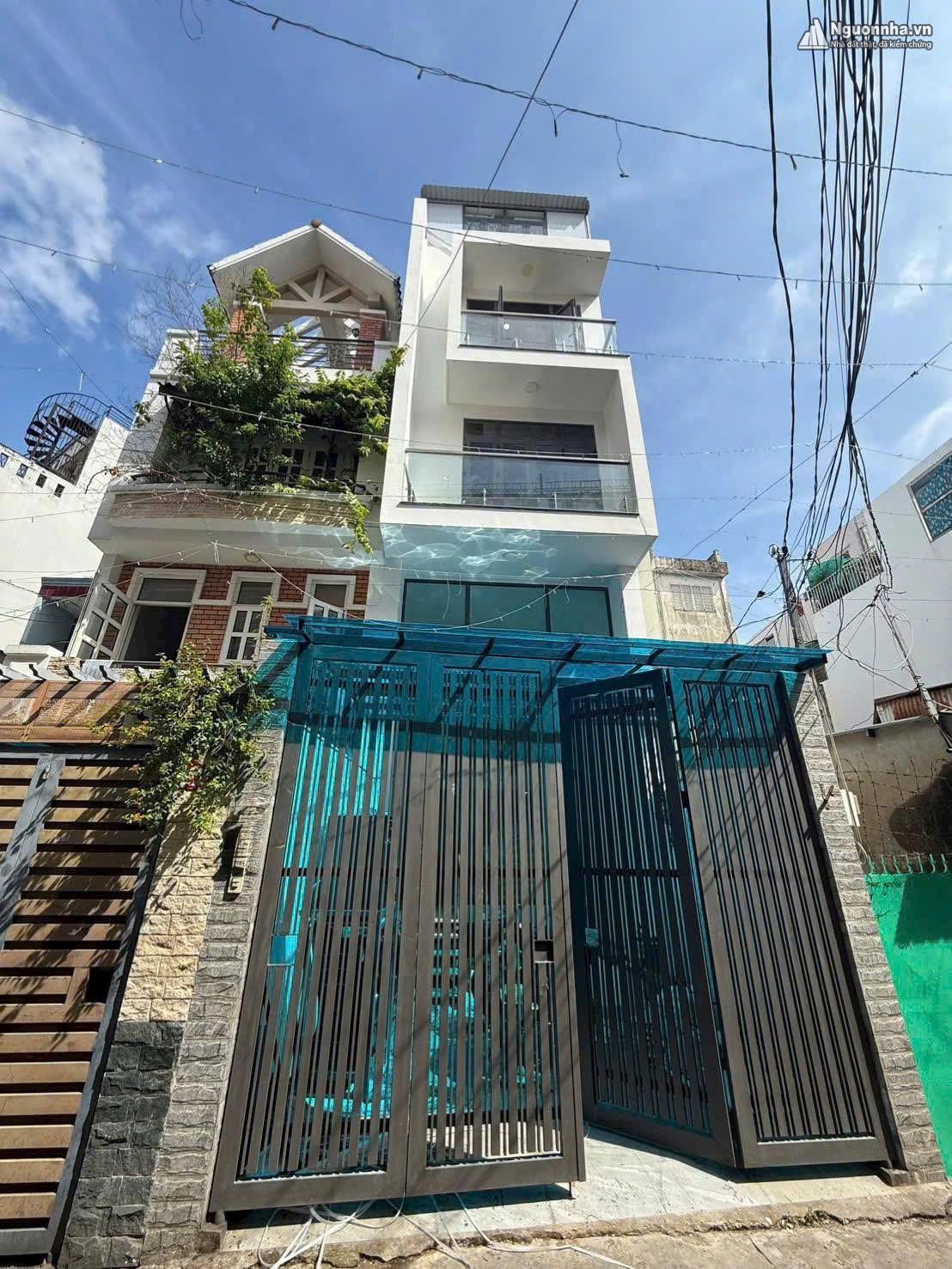 CHDV HXH có Hầm Thang máy Lê Văn Duyệt, P3, Bình Thạnh
