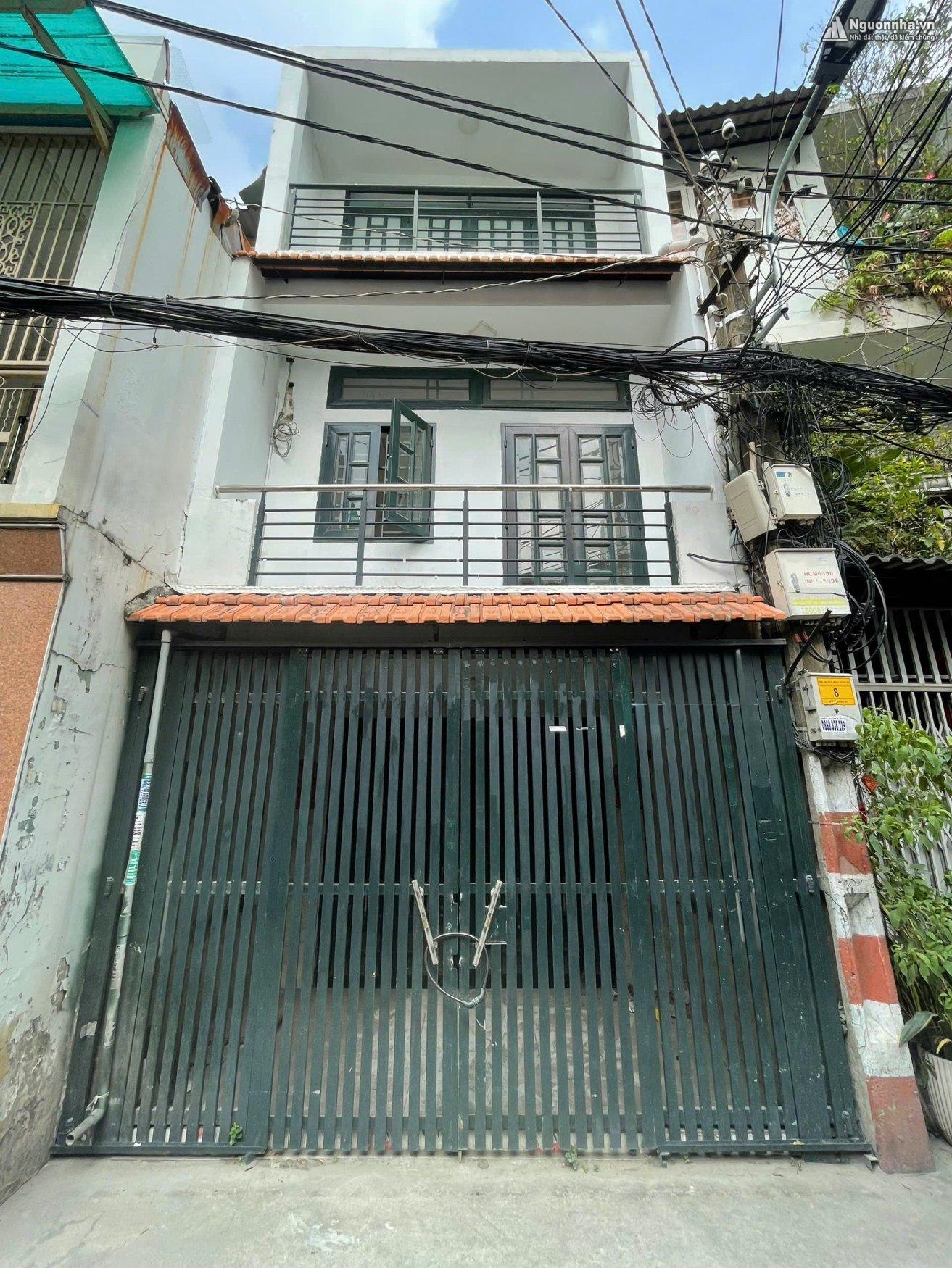 z7351939162984_3072c220a2574fac0961277a5b8cc22d